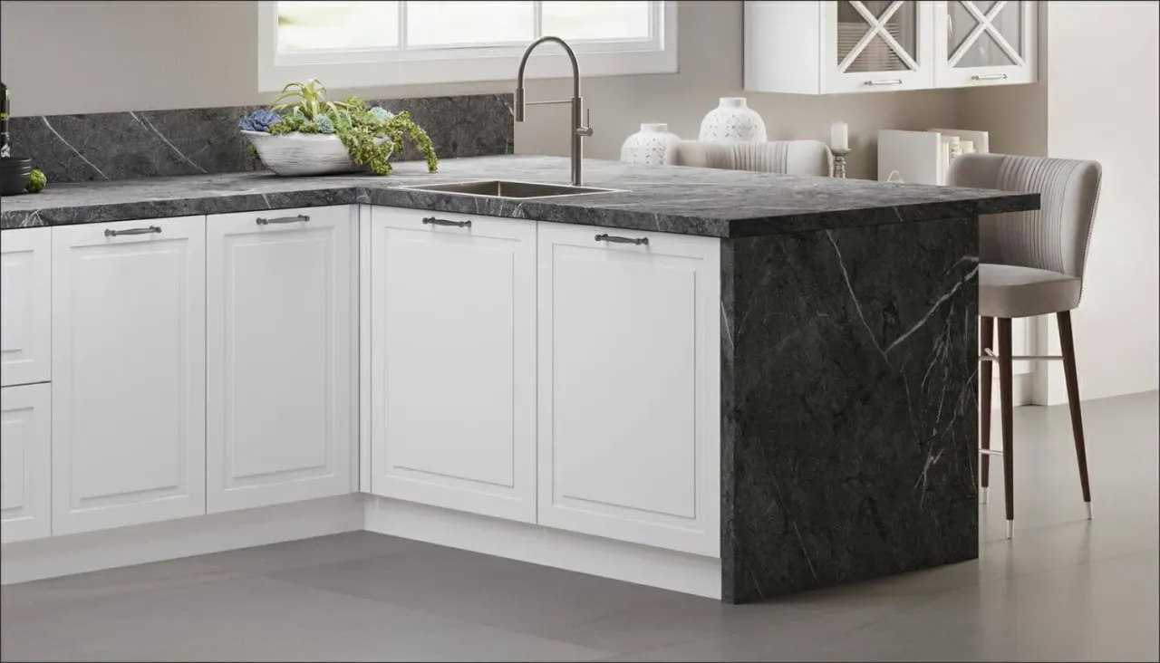 Фото кухни Kristina в современном стиле